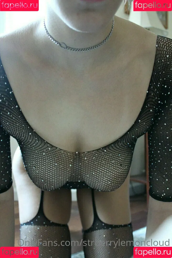 strberrylemoncloud Onlyfans Photo Gallery 