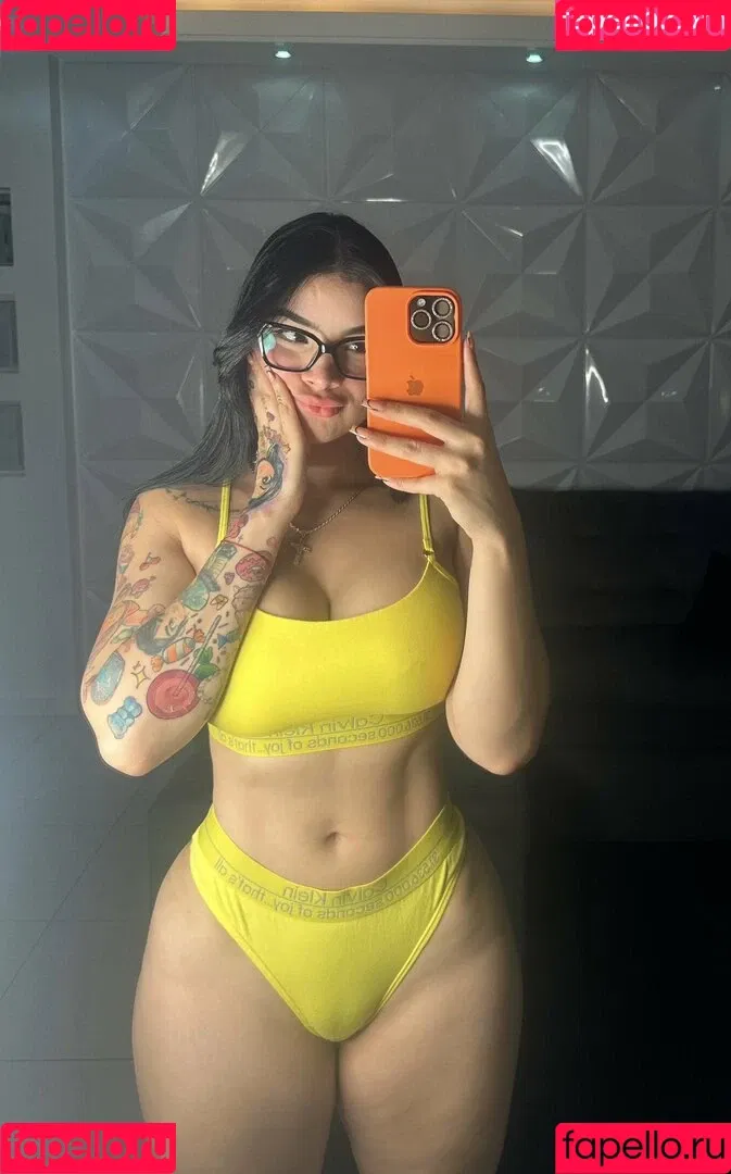 Marian Gomez Onlyfans Photo Gallery 