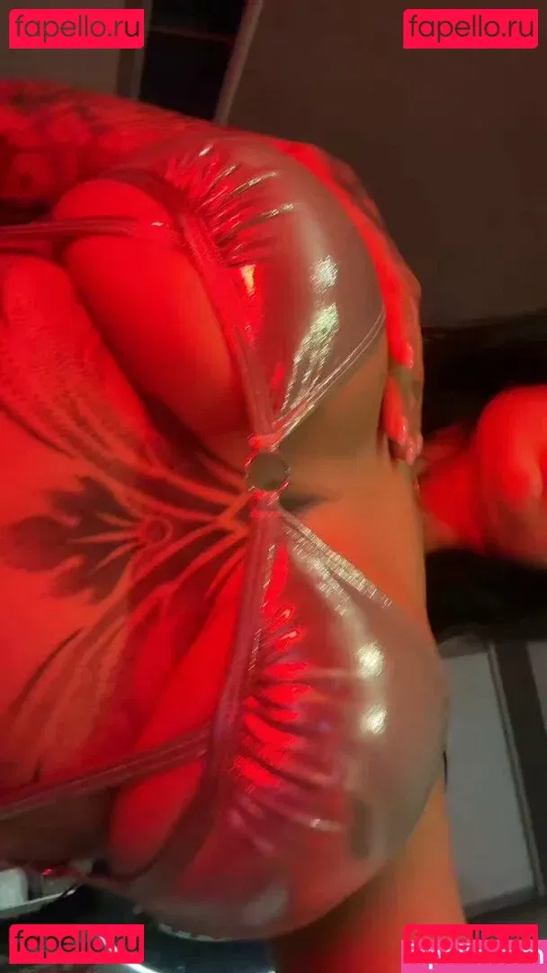 Marian Gomez Onlyfans Photo Gallery 