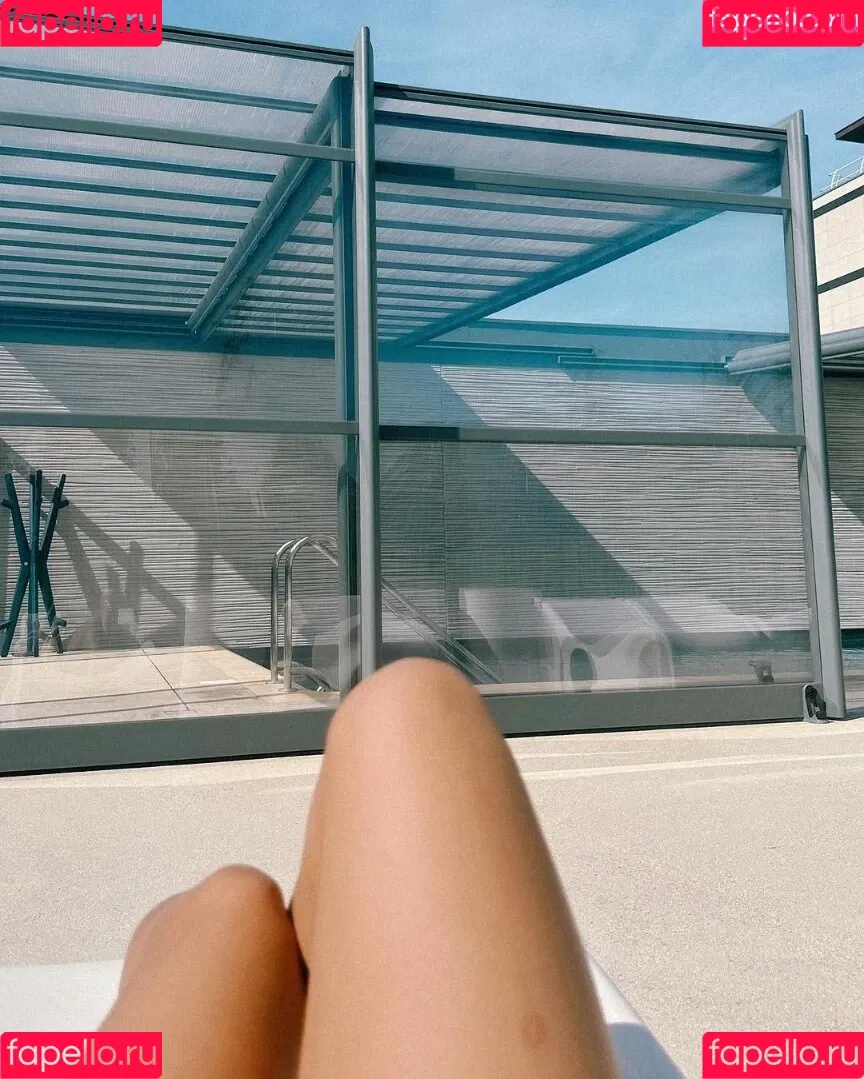 Bianca Bustamante Onlyfans Photo Gallery 