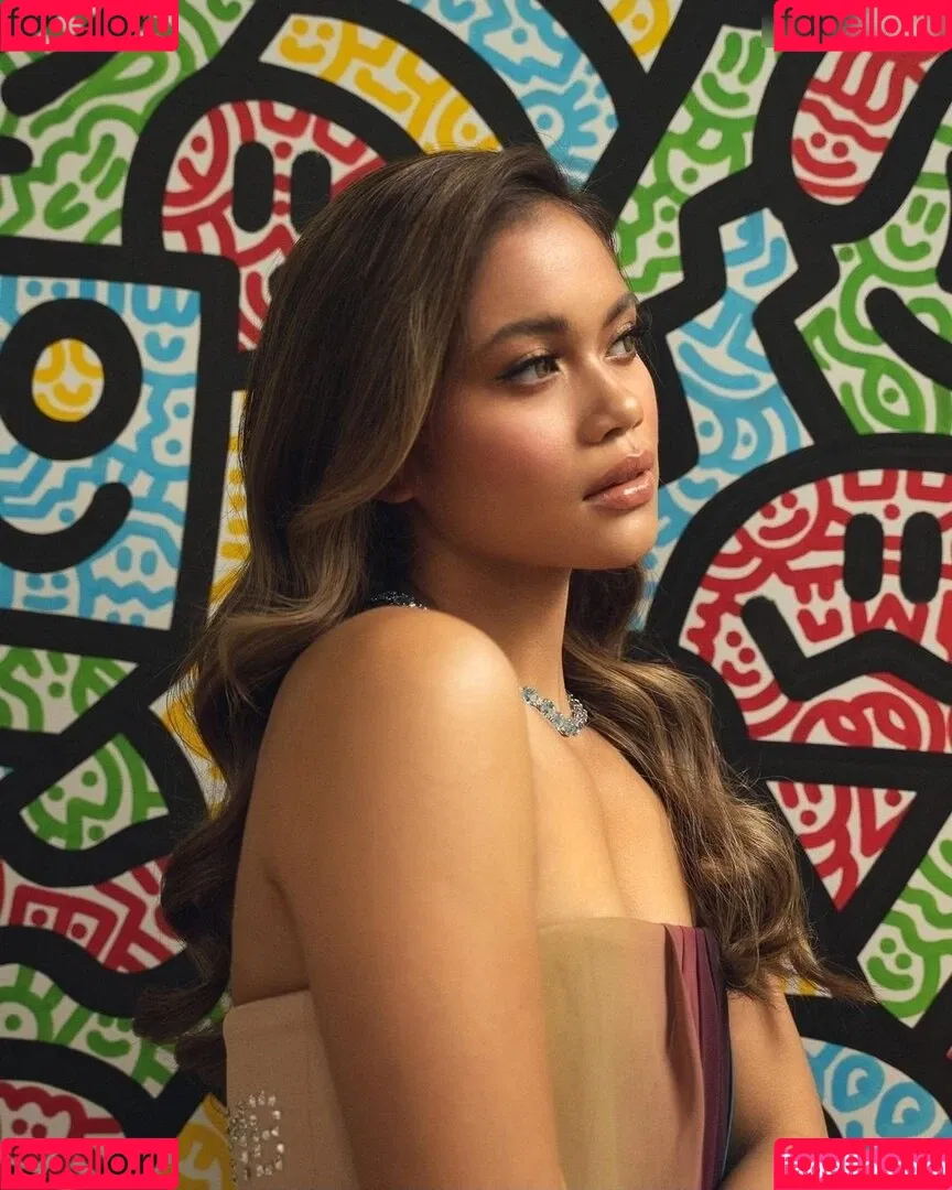 Bianca Bustamante Onlyfans Photo Gallery 