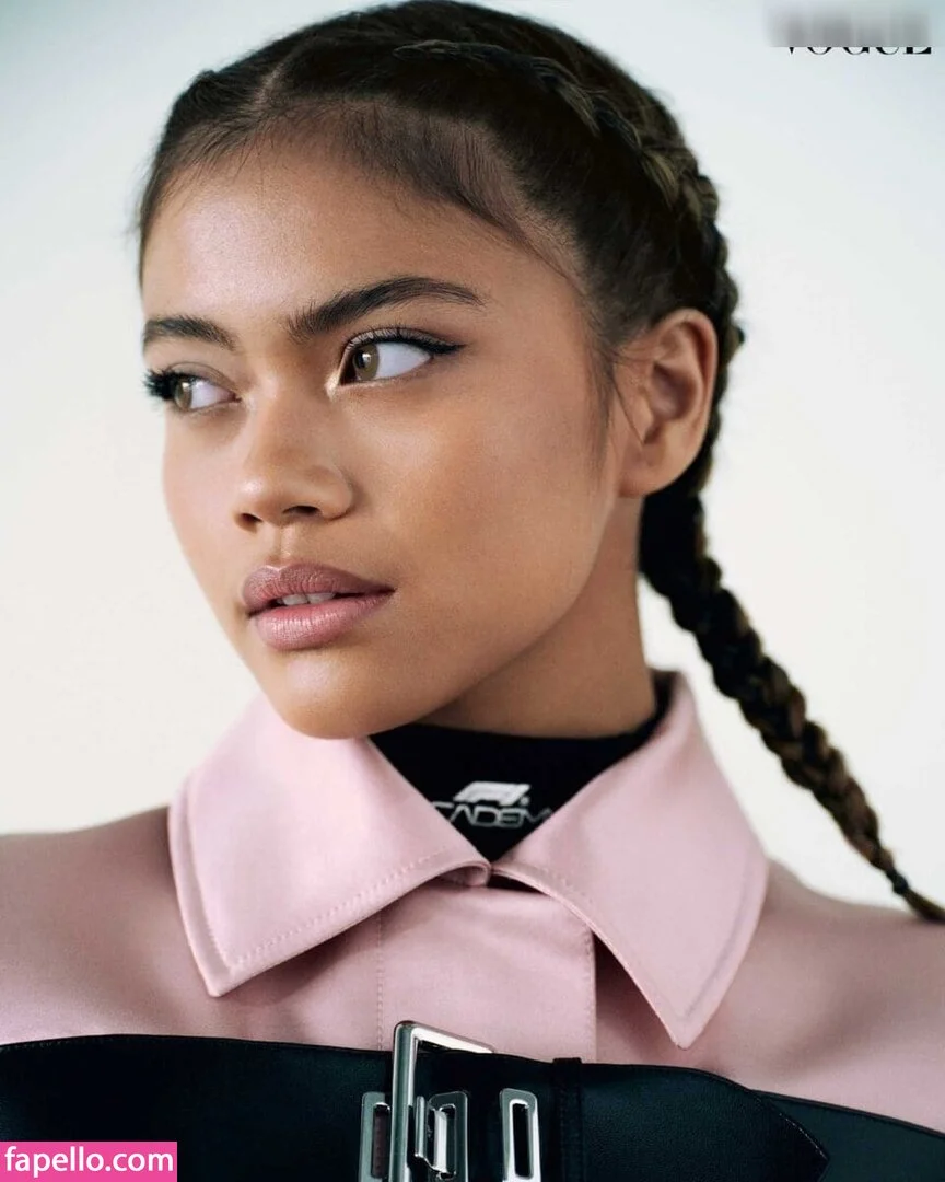 Bianca Bustamante Onlyfans Photo Gallery 