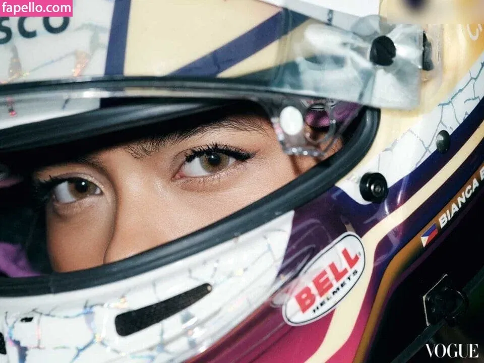 Bianca Bustamante Onlyfans Photo Gallery 