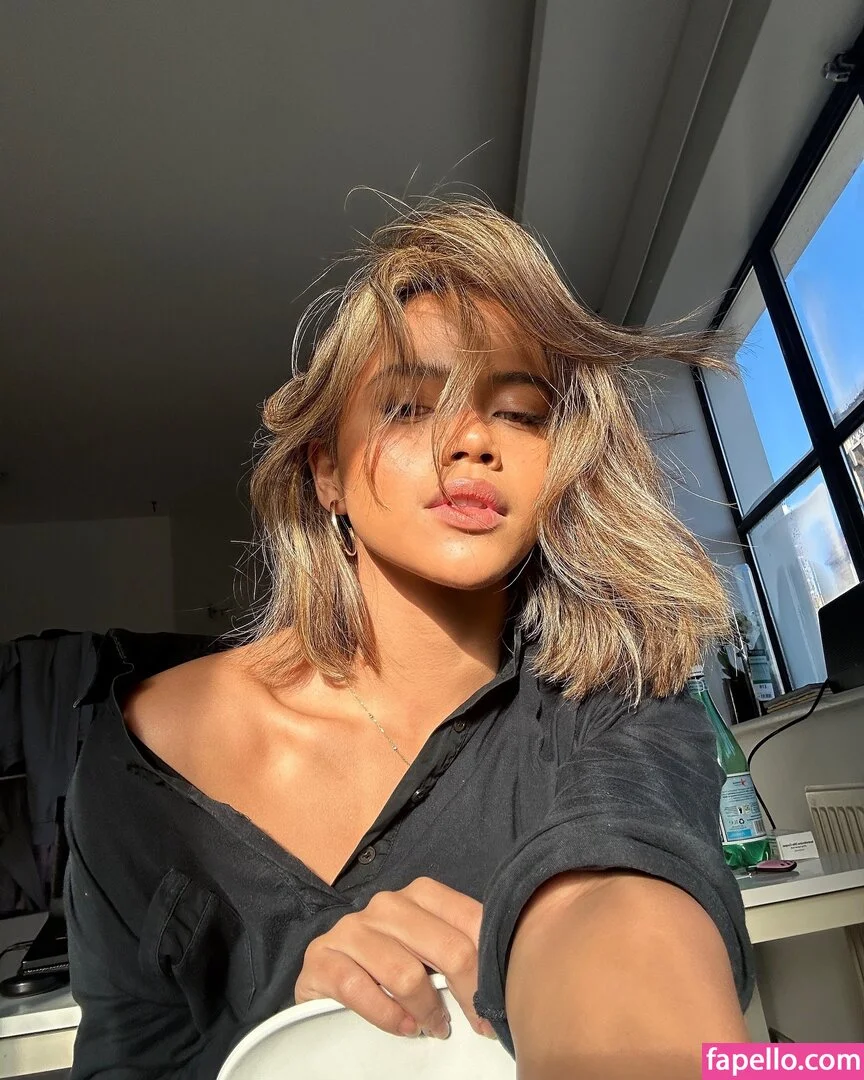 Bianca Bustamante Onlyfans Photo Gallery 