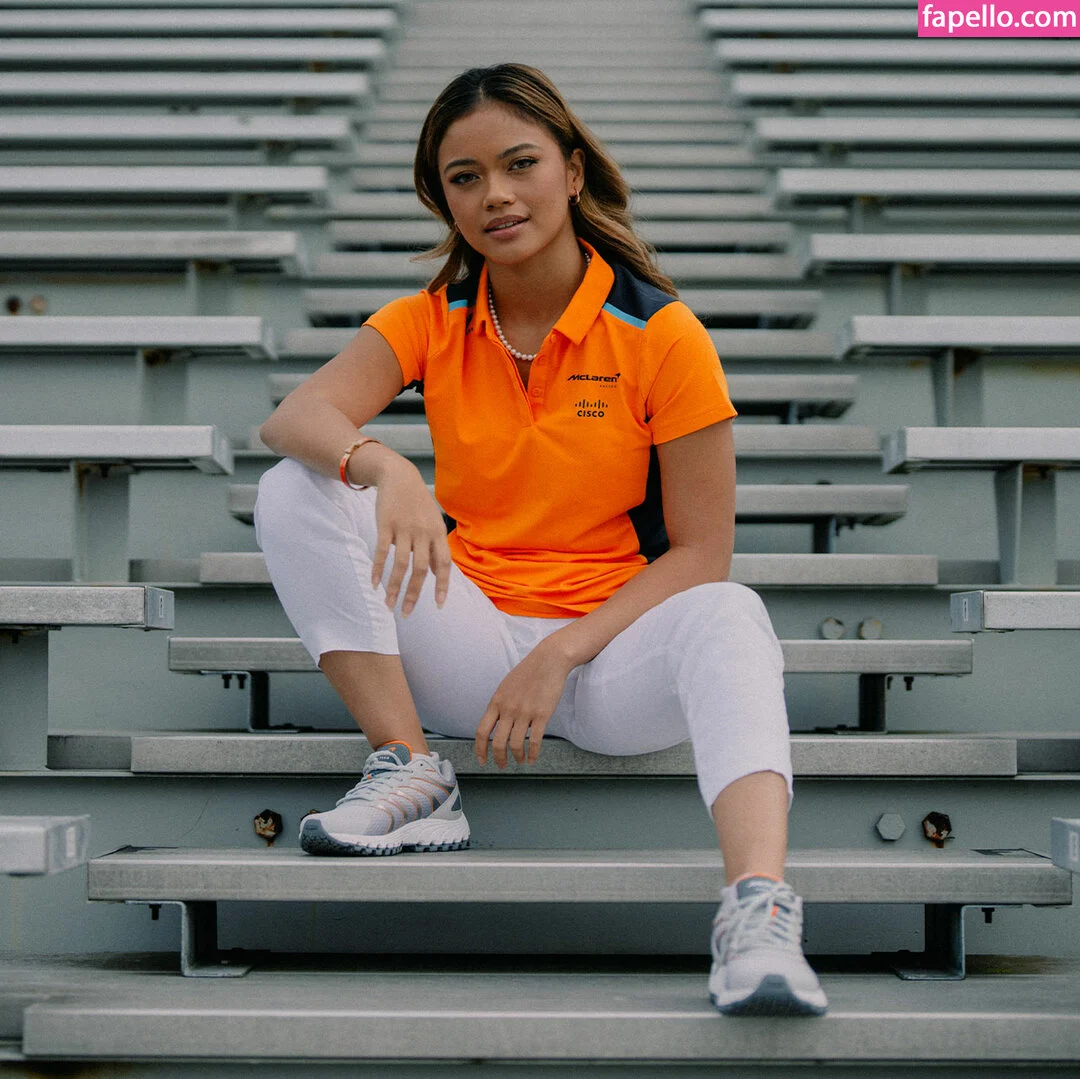 Bianca Bustamante Onlyfans Photo Gallery 