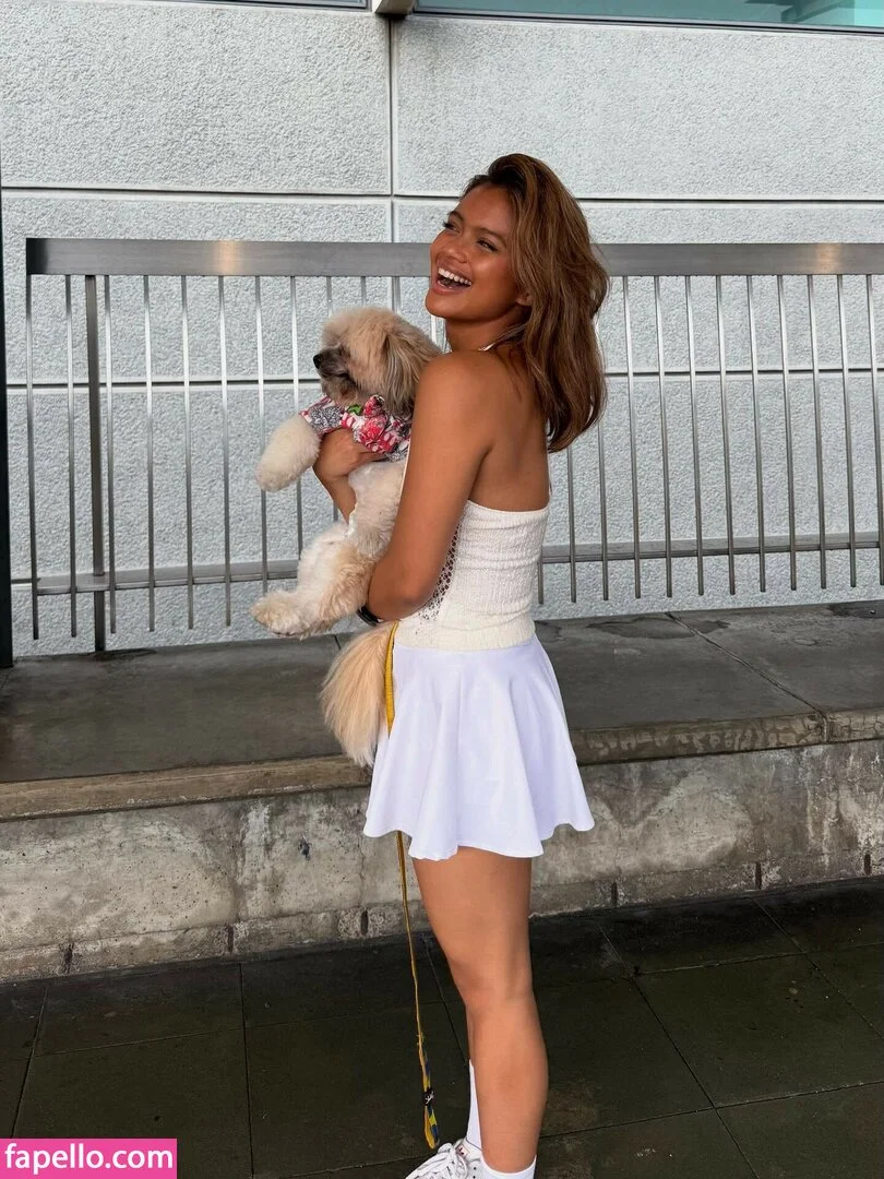 Bianca Bustamante Onlyfans Photo Gallery 