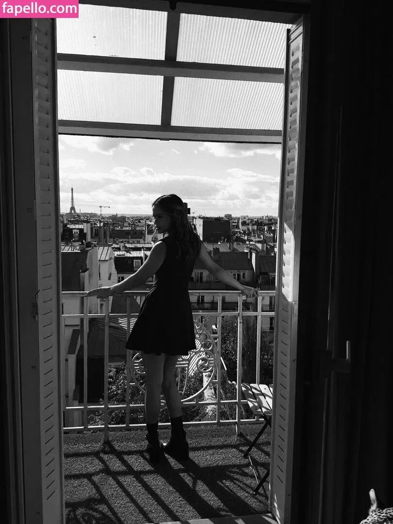 Bianca Bustamante Onlyfans Photo Gallery 