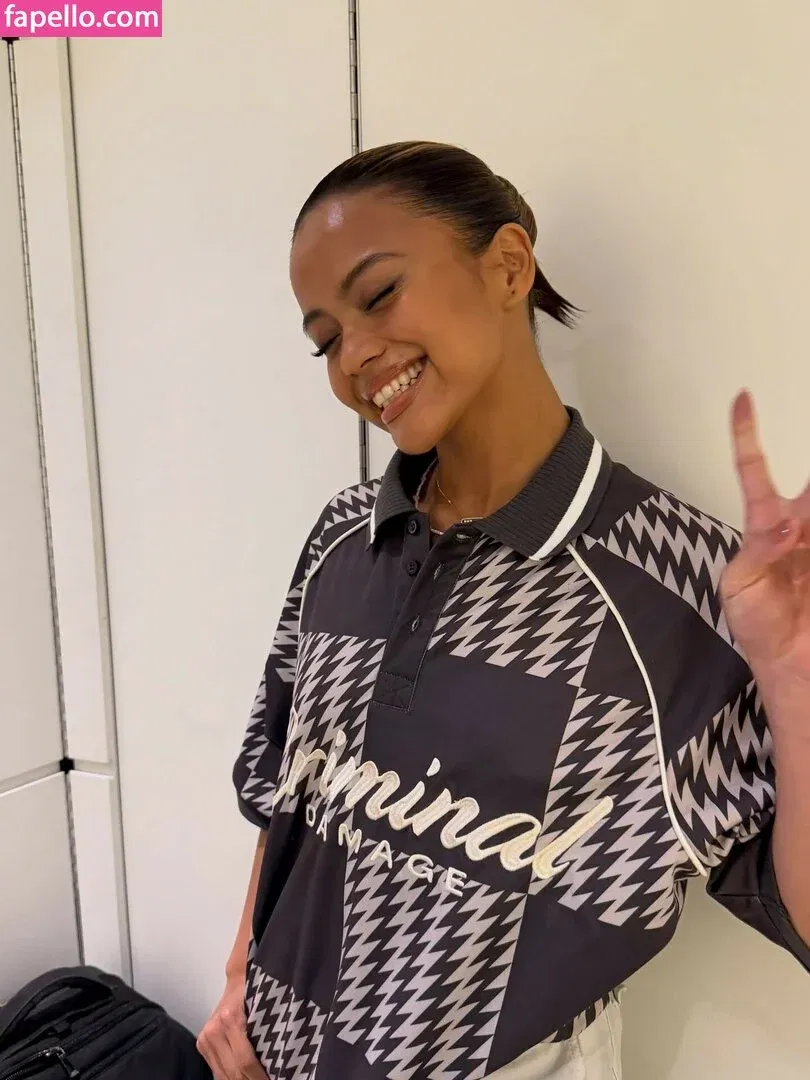 Bianca Bustamante Onlyfans Photo Gallery 