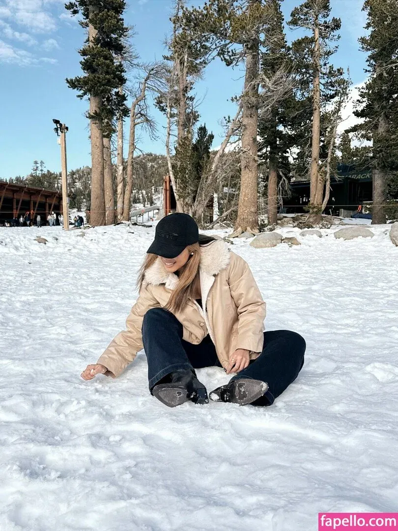 Bianca Bustamante Onlyfans Photo Gallery 