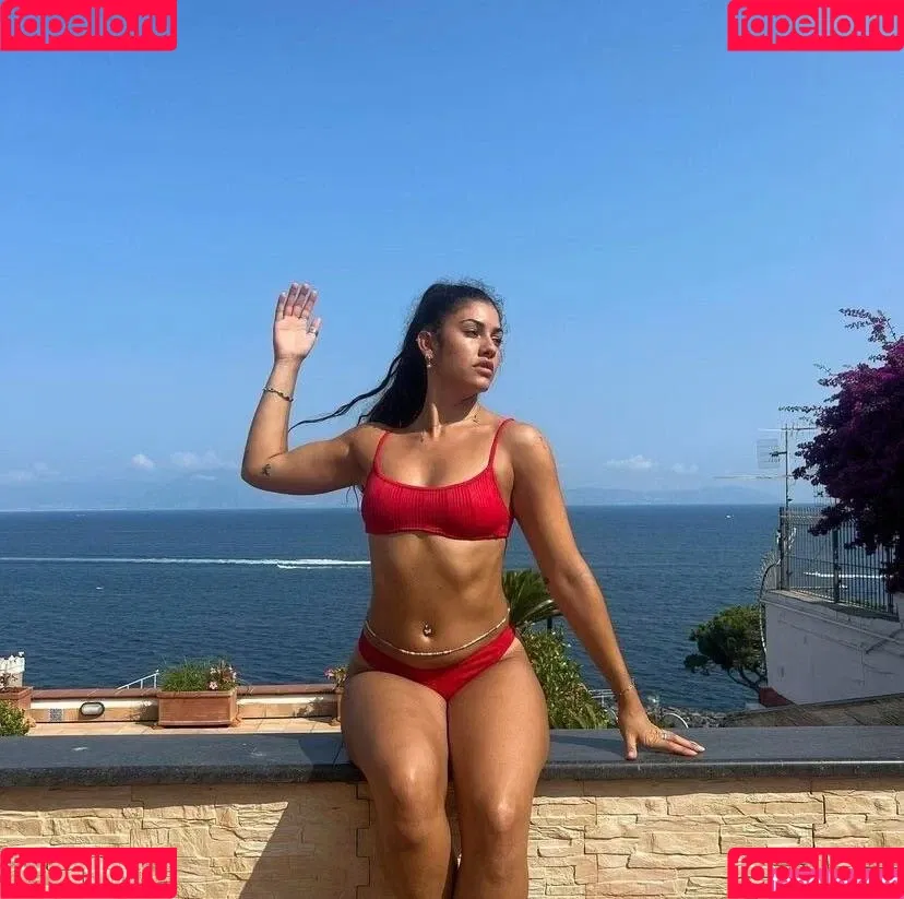 Jeannie-Naomi Wagner Onlyfans Photo Gallery 