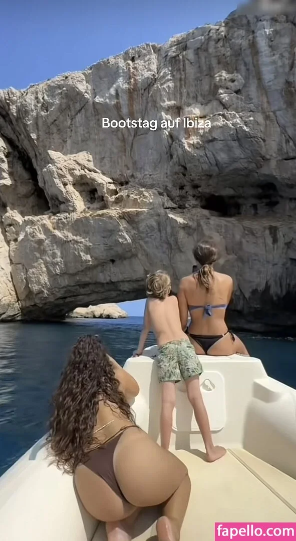 Jeannie-Naomi Wagner Onlyfans Photo Gallery 