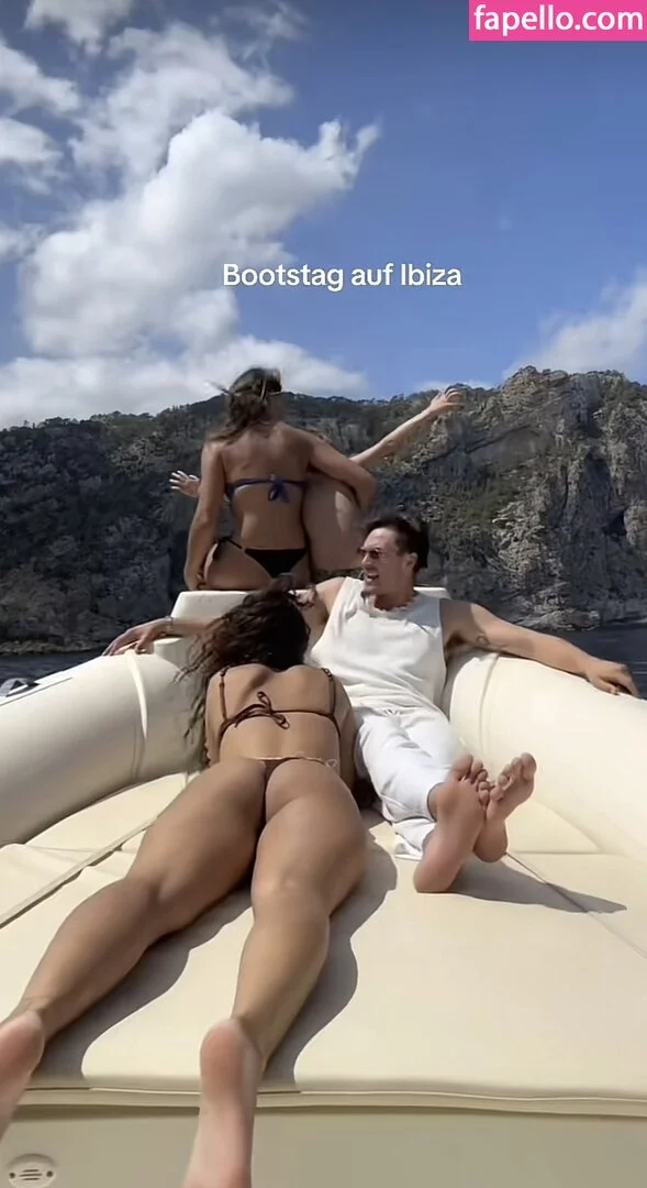 Jeannie-Naomi Wagner Onlyfans Photo Gallery 