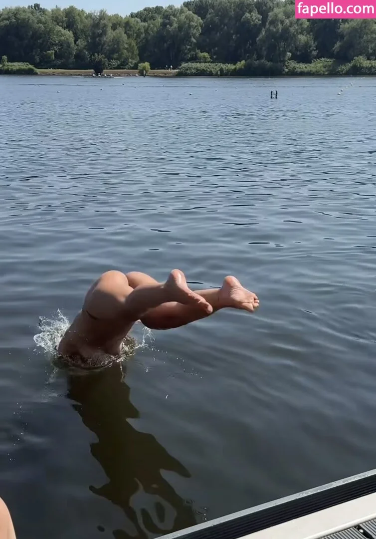 Jeannie-Naomi Wagner Onlyfans Photo Gallery 