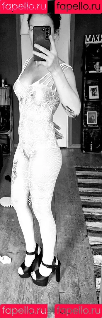 norapiff Onlyfans Photo Gallery 