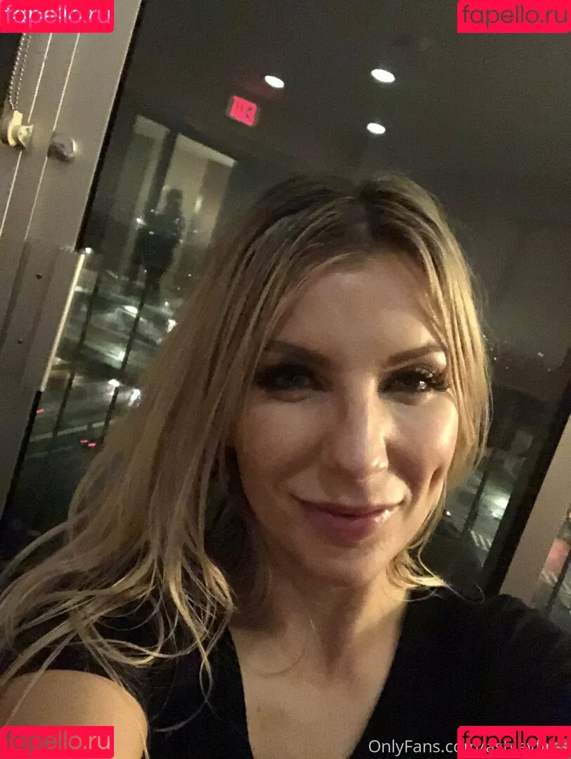 ashleyfires Onlyfans Photo Gallery 