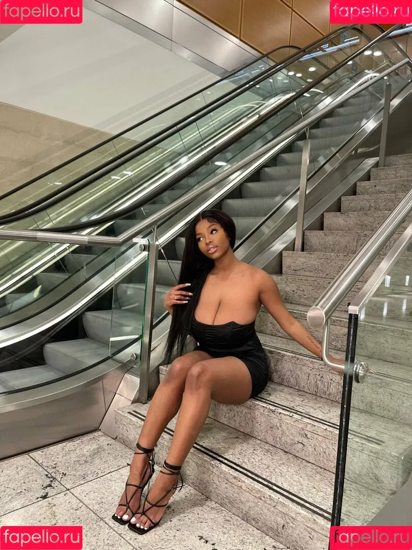 Angela Mishhhj Onlyfans Photo Gallery 