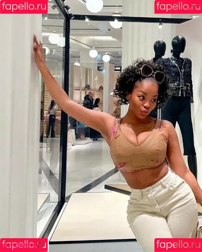 Angela Mishhhj Onlyfans Photo Gallery 