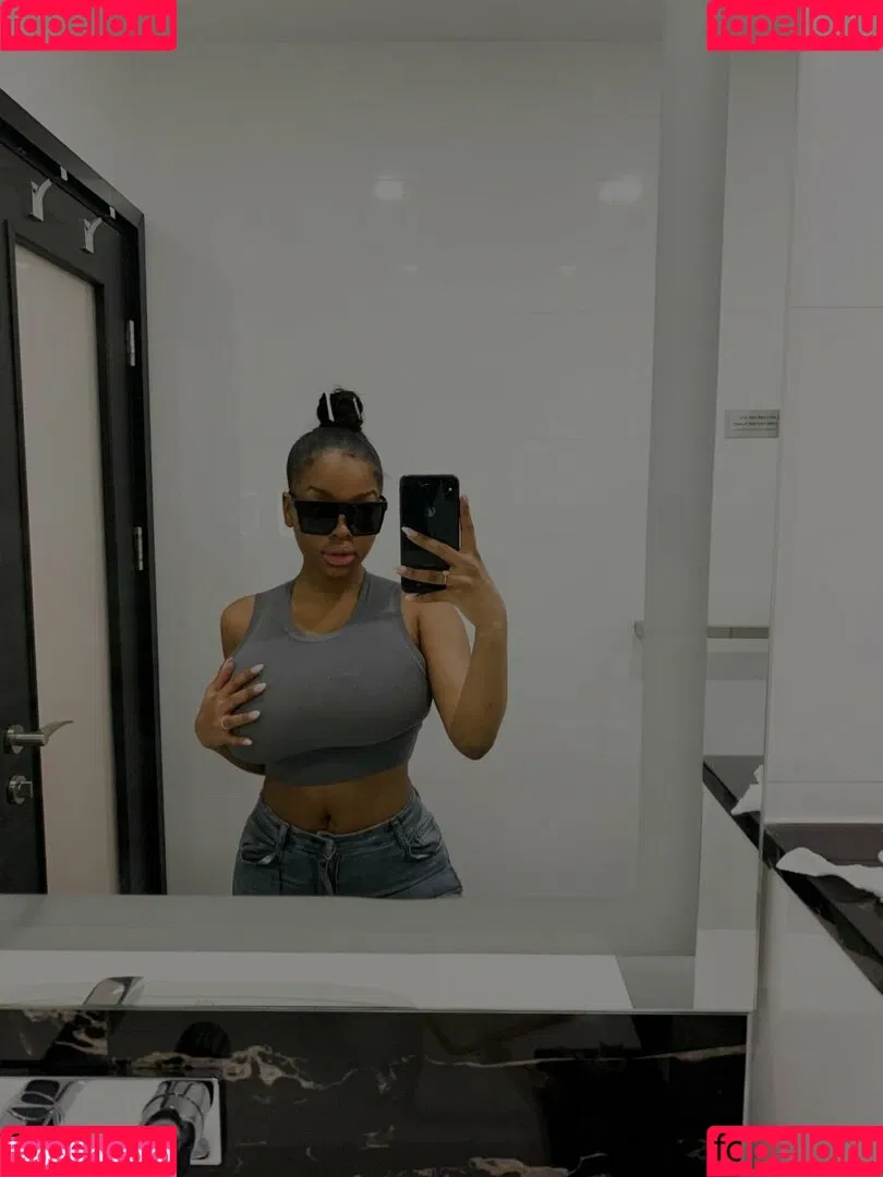 Angela Mishhhj Onlyfans Photo Gallery 