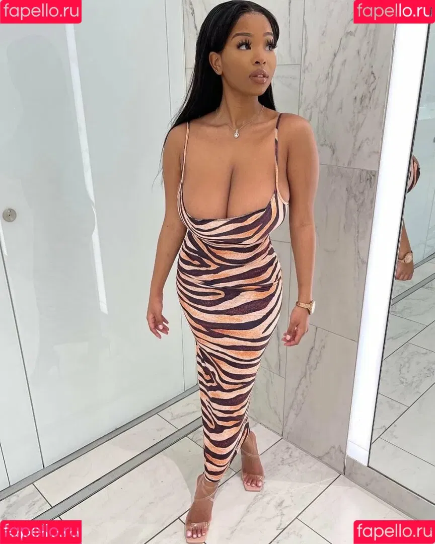 Angela Mishhhj Onlyfans Photo Gallery 