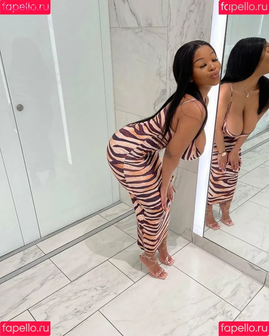 Angela Mishhhj Onlyfans Photo Gallery 