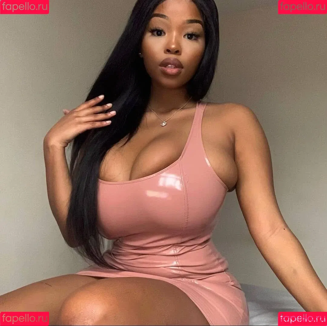 Angela Mishhhj Onlyfans Photo Gallery 
