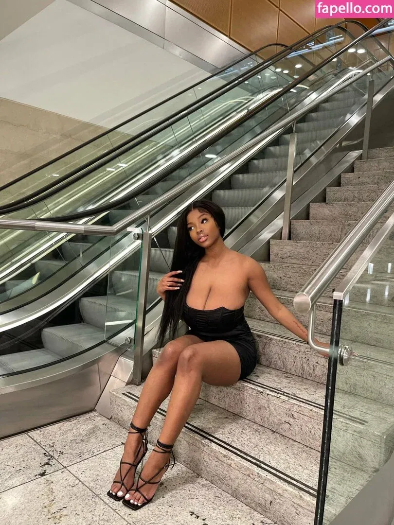 Angela Mishhhj Onlyfans Photo Gallery 