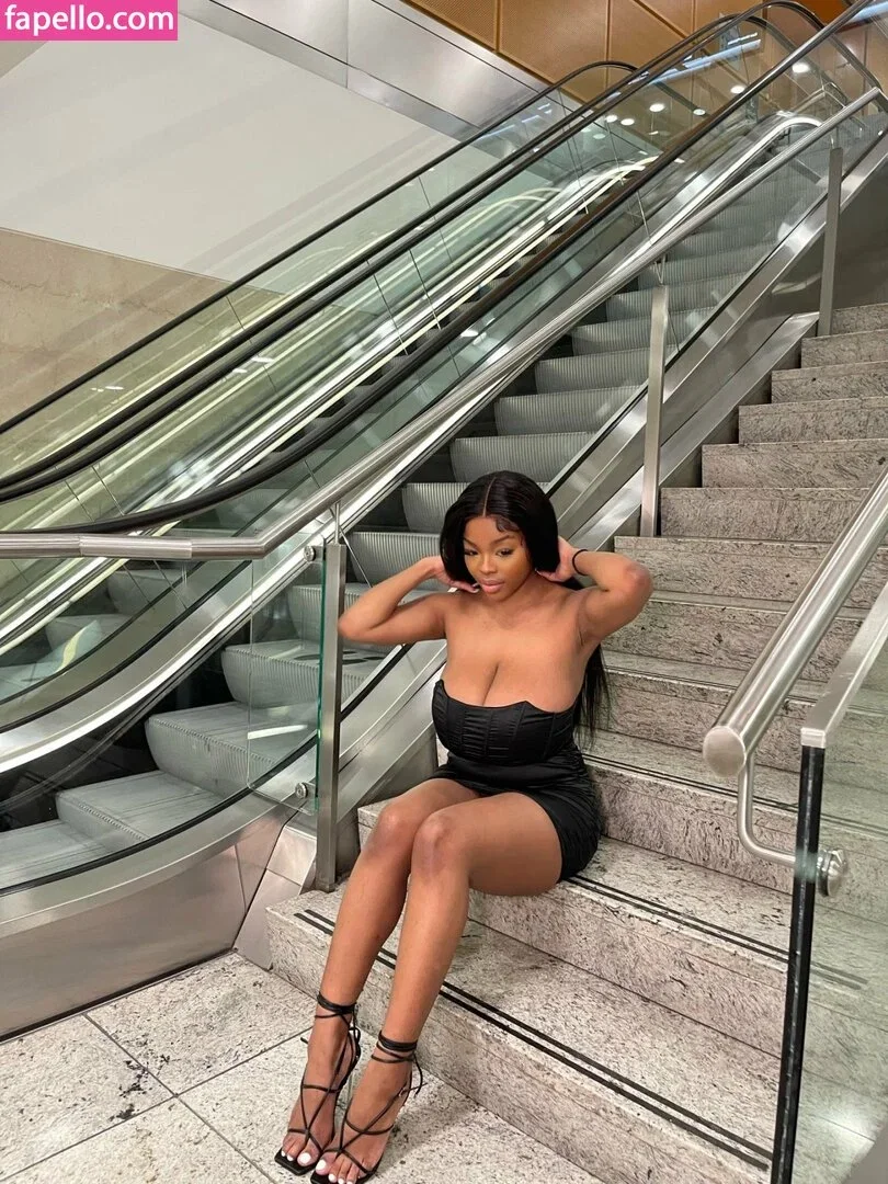 Angela Mishhhj Onlyfans Photo Gallery 