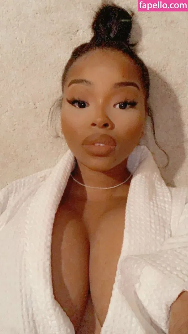 Angela Mishhhj Onlyfans Photo Gallery 