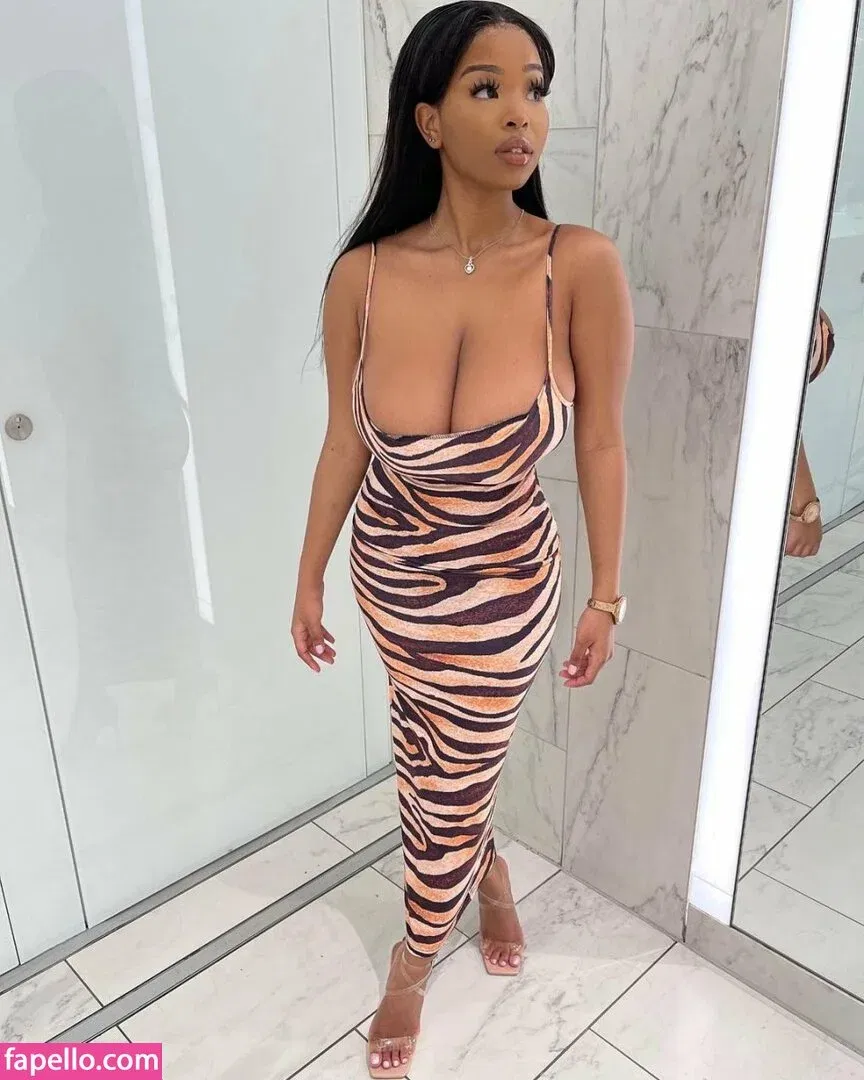 Angela Mishhhj Onlyfans Photo Gallery 