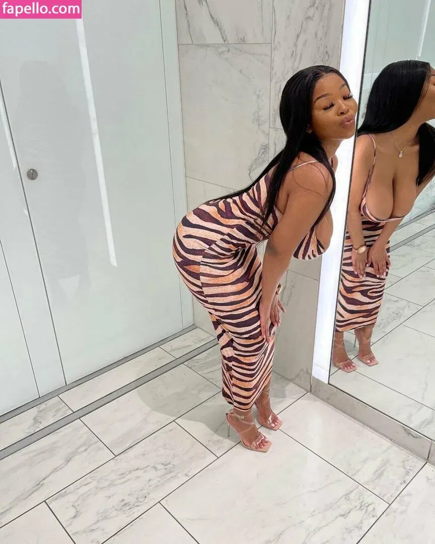 Angela Mishhhj Onlyfans Photo Gallery 