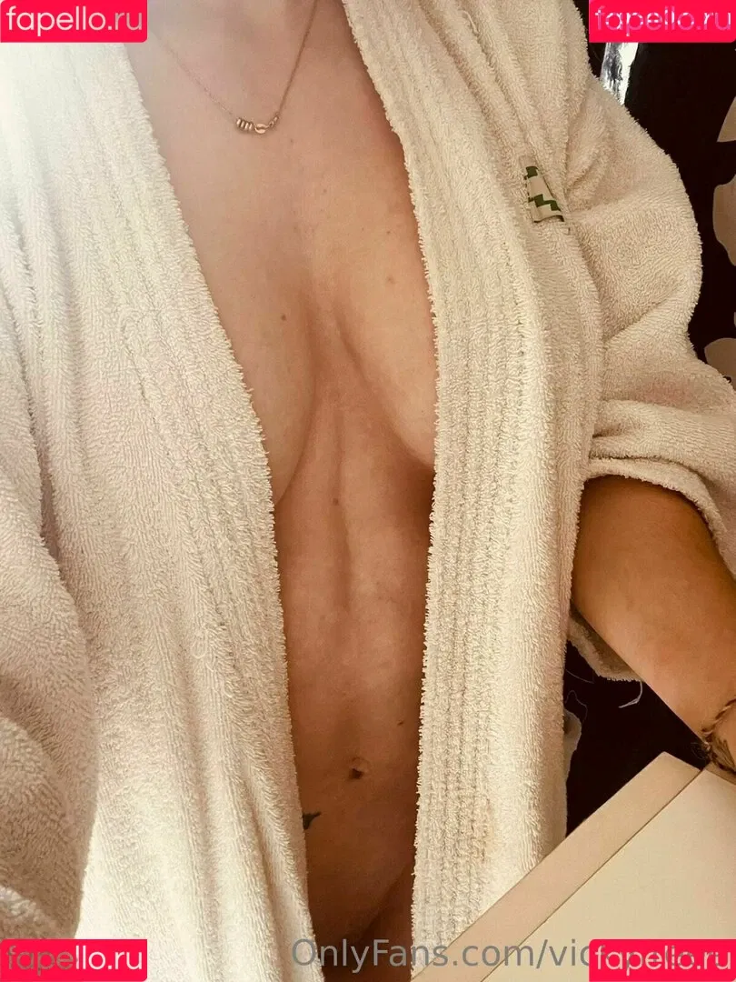vicky.rose Onlyfans Photo Gallery 