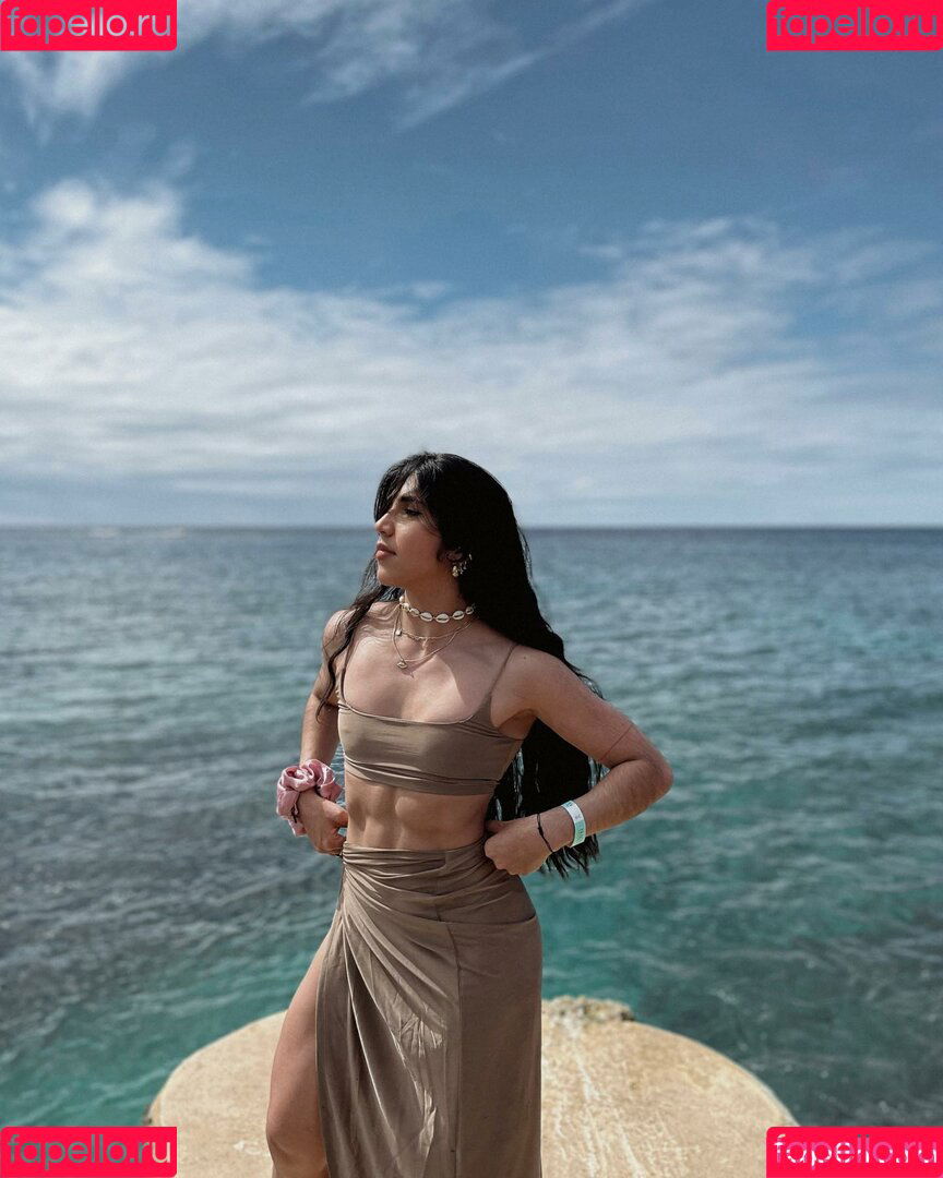 Zamira Garcia Onlyfans Photo Gallery 