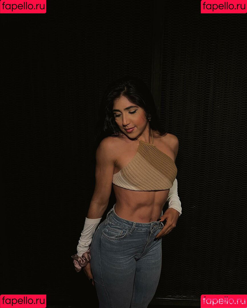 Zamira Garcia Onlyfans Photo Gallery 