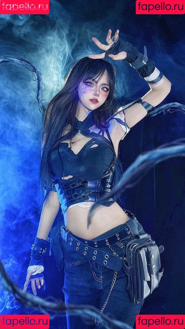 SeeU Cosplay Onlyfans Photo Gallery 