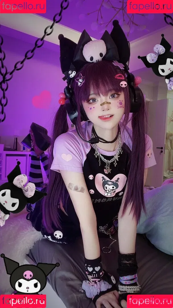 SeeU Cosplay Onlyfans Photo Gallery 