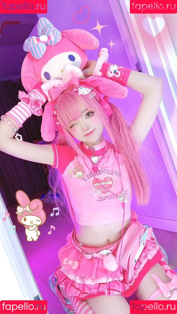 SeeU Cosplay Onlyfans Photo Gallery 