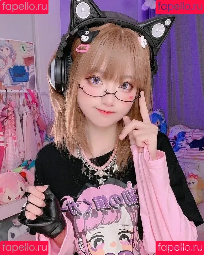 SeeU Cosplay Onlyfans Photo Gallery 