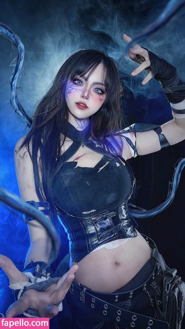 SeeU Cosplay Onlyfans Photo Gallery 