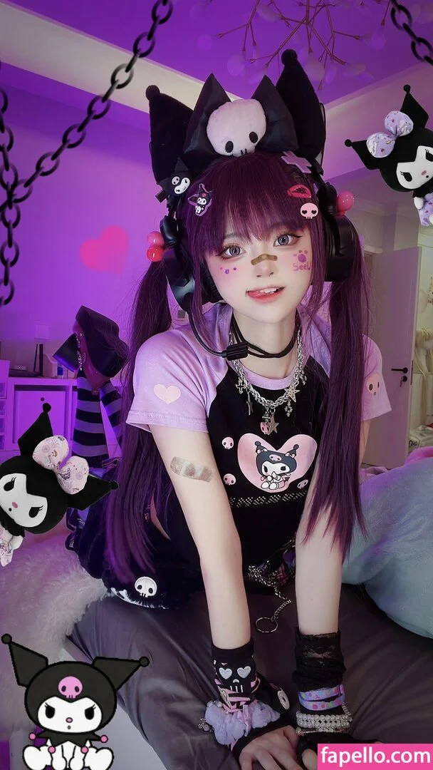 SeeU Cosplay Onlyfans Photo Gallery 