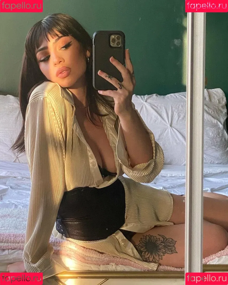 AlmondMilkHunni Onlyfans Photo Gallery 