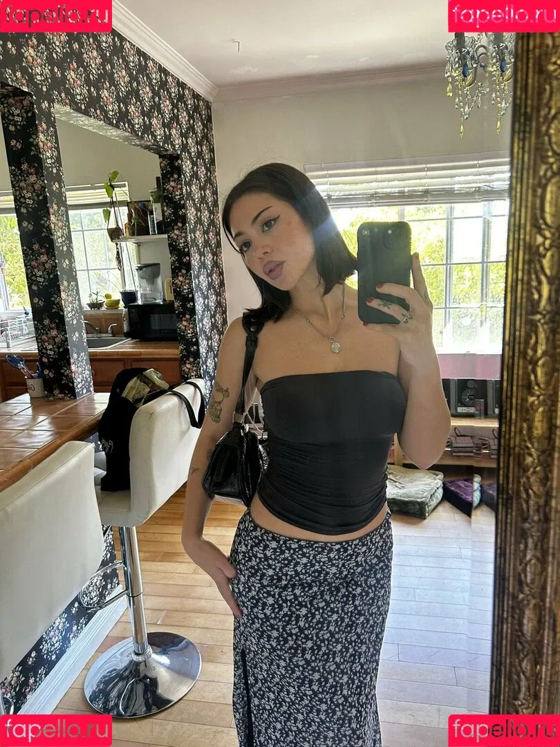AlmondMilkHunni Onlyfans Photo Gallery 