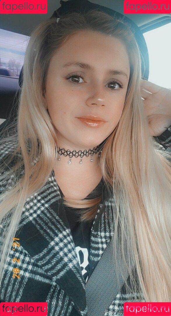 brandylove94 Onlyfans Photo Gallery 