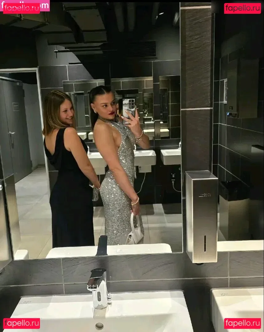 Emma Malewski Onlyfans Photo Gallery 