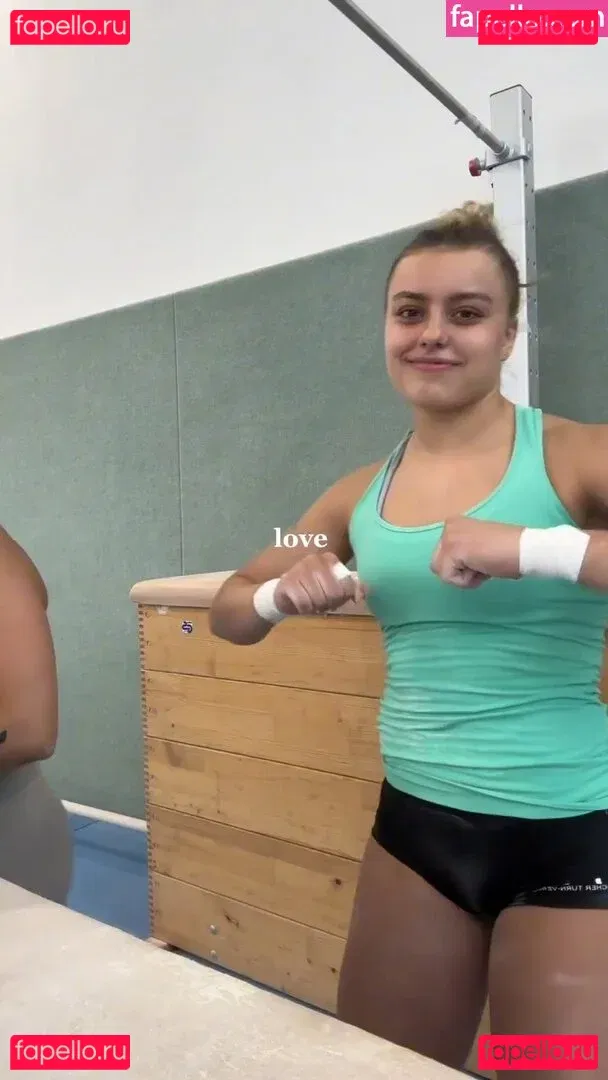 Emma Malewski Onlyfans Photo Gallery 