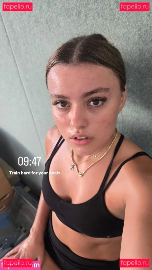 Emma Malewski Onlyfans Photo Gallery 