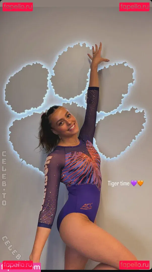 Emma Malewski Onlyfans Photo Gallery 