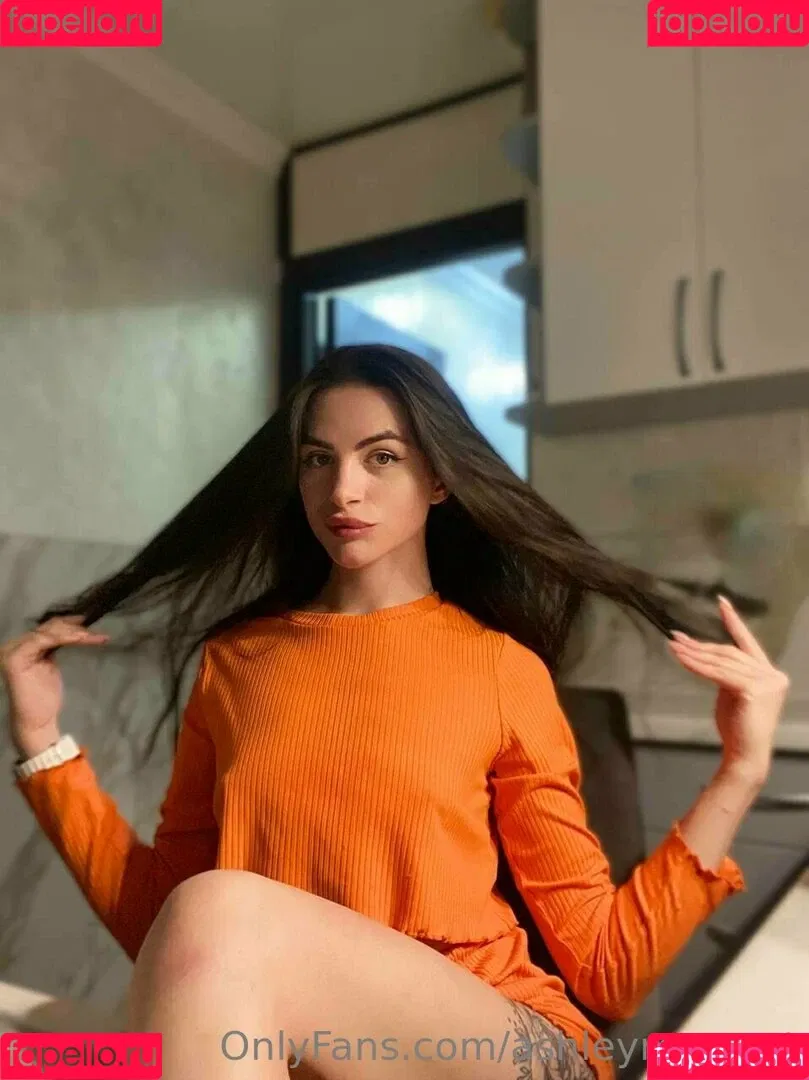 ashleymassart Onlyfans Photo Gallery 