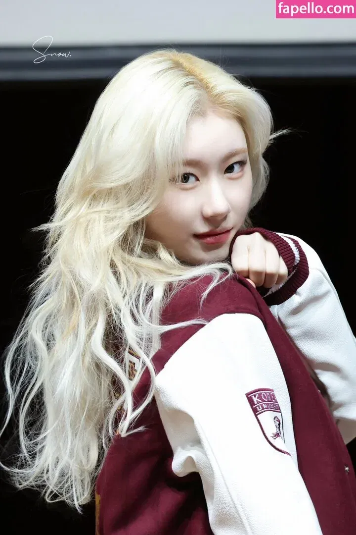 Chaeryeong Onlyfans Photo Gallery 