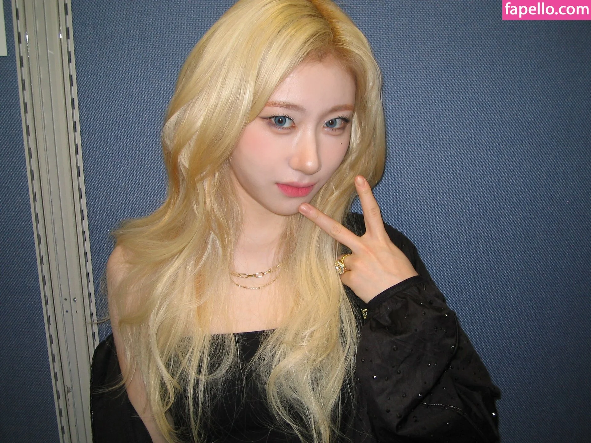 Chaeryeong Onlyfans Photo Gallery 