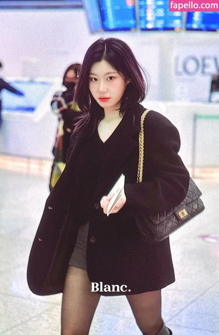 Chaeryeong Onlyfans Photo Gallery 